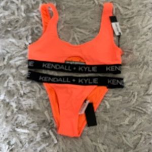 Kendall&Kylie swim suit